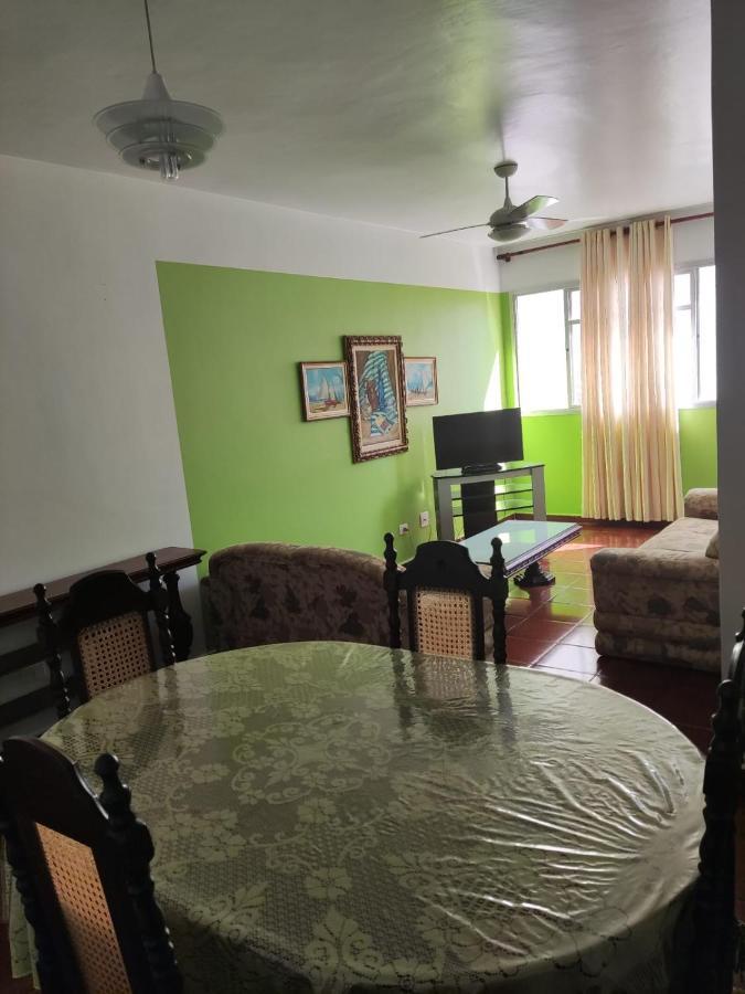 Pitangueiras Apartamento *
